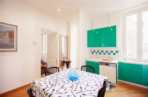 Photo 3 - Green Apartment in the Center by Wonderful Italy