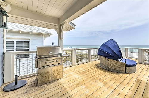 Foto 8 - Luxe, Beachfront PCB Home w/ Decks & Grill