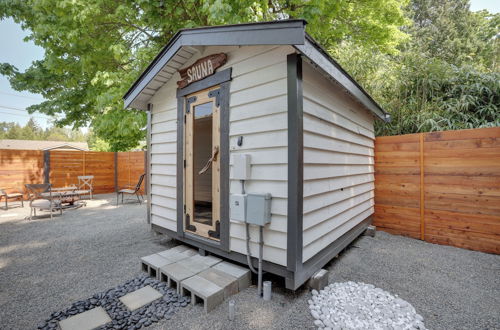 Photo 38 - Farmhouse w/ Private Hot Tub < 1 Mile to Birch Bay