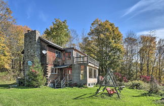 Foto 1 - Full Private Home on 32-acres w/ Stellar Views