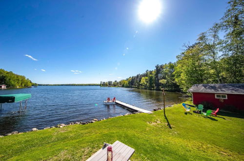Foto 30 - Spacious Lakeside Family Home on Big Bearskin Lake