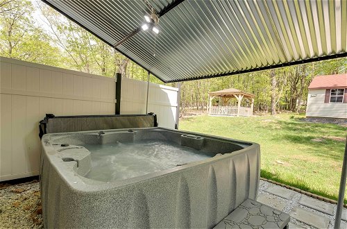 Photo 32 - Albrightsville Family Hideaway w/ Private Hot Tub