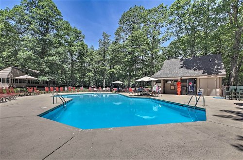 Photo 25 - Wintergreen Resort Vacation Rental w/ Pool Access