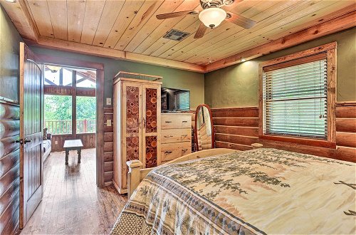 Foto 19 - Beautiful Country Cabin on Crooked Creek Farm