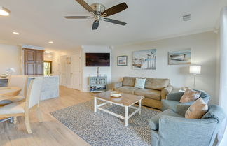 Photo 1 - Chic Miramar Beach Condo With Pool Access