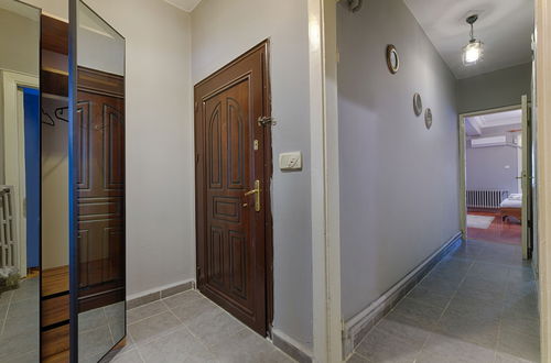 Photo 32 - Marvelous Bright 4BR Ap in Taksim Square