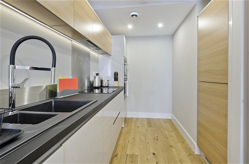 Foto 9 - Immaculate new Apartment in Chelsea by Underthedoormat