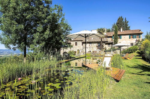 Photo 10 - Luxury Sustainability and Eco Pool in Tower Apt