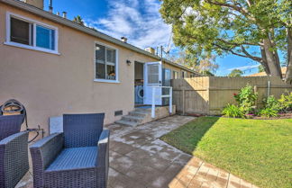 Photo 3 - Stylish & Modern Burbank Gem w/ Private Yard