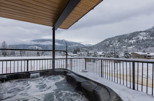 Photo 33 - Q’s Hideaway by Revelstoke Vacations