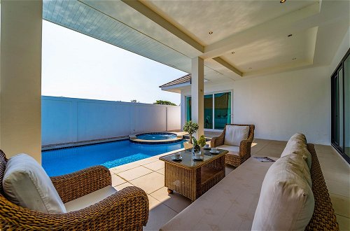 Photo 38 - Modern Large 2 Bedroom Pool Villa - PV2
