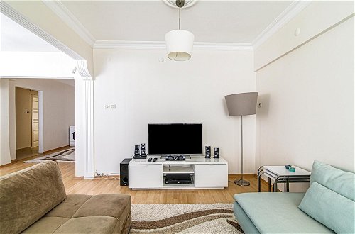 Photo 1 - Centrally Located Chic Flat in Sisli