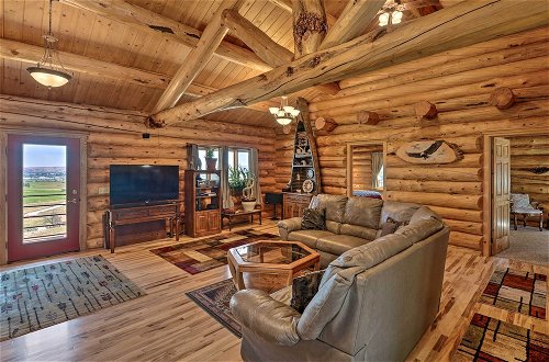 Photo 23 - Exquisite Log Home With Lander Valley Views