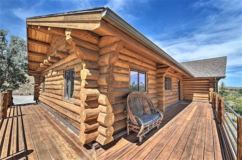Photo 12 - Exquisite Log Home With Lander Valley Views