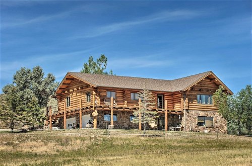 Photo 18 - Exquisite Log Home With Lander Valley Views