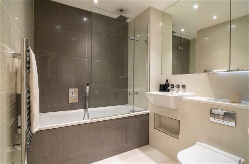Foto 21 - Luxury 2-bed Croydon Apartment Near Gatwick