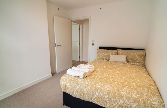 Luxury 2-bed Croydon Apartment Near Gatwick - Foto 3