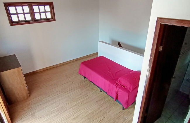 Casa com Piscina e Churrasqueira - Foto 11