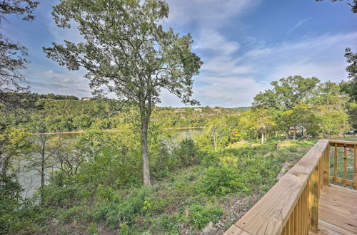 Photo 20 - Private Eureka Springs Retreat w/ Hot Tub