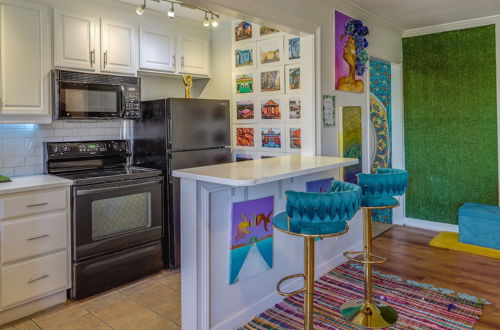 Photo 5 - Colorful Atlanta Vacation Rental - Walk to Dtwn