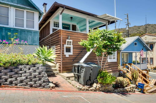 Photo 5 - Charming Catalina Gem w/ Deck: Walk to the Beach