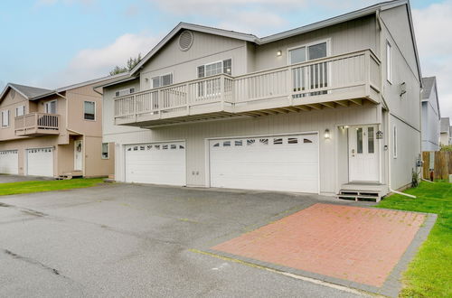 Foto 8 - Anchorage Condo w/ Mountain View: 6 Mi to Downtown