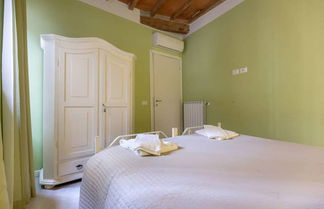 Photo 2 - 1BR Apt in Via Panicale by Sea N' Rent