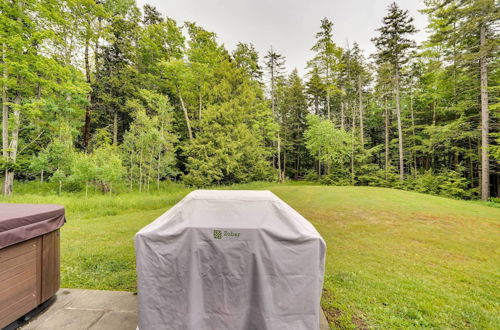 Photo 5 - Secluded Elka Park Cabin: Hot Tub & Fire Pit