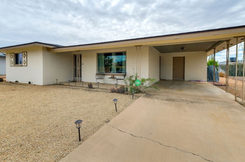 Photo 12 - Desert Dreamin: Stylish Mesa Home, 55 + Community