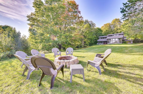 Photo 1 - Spacious Villa Retreat: 4 Mi to Lake Charlevoix