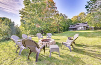 Photo 1 - Spacious Villa Retreat: 4 Mi to Lake Charlevoix