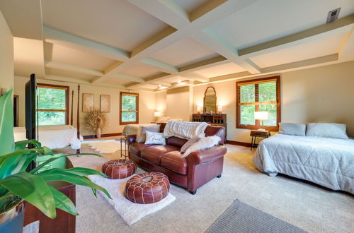 Photo 26 - Spacious Villa Retreat: 4 Mi to Lake Charlevoix