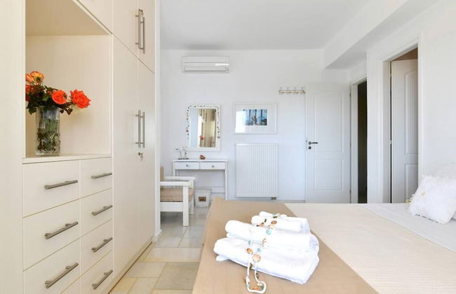 Villa Dionysos in Aliki - Photo 27