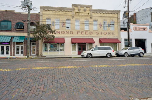 Photo 6 - Downtown Wilmington Studio in Historic District