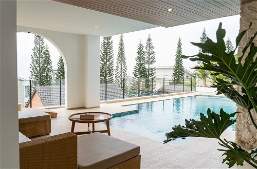 Foto 41 - Sunrise City View Villa 9 Bedrooms with a Heated Private Swimming Pool