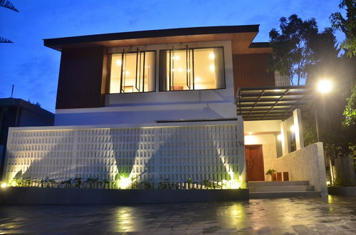 Foto 47 - Sunrise City View Villa 9 Bedrooms with a Heated Private Swimming Pool