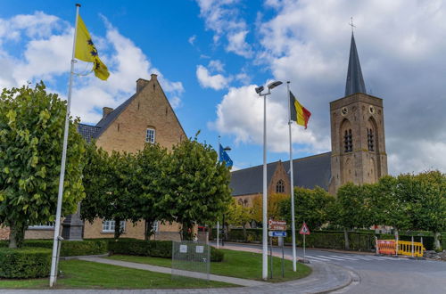 Photo 38 - Inviting Holiday Home in Nieuwpoort With Garden