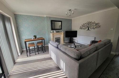 Photo 1 - Lovely 2-bed Apartment in Birmingham