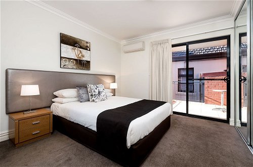 Photo 20 - Fremantle Harbourside Luxury Apartments