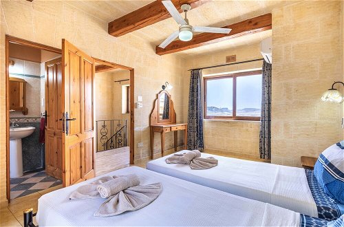 Foto 6 - Ta Guljetta 4 Bedroom Villa With Private Pool