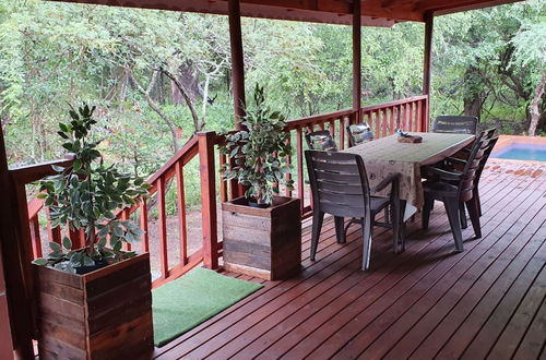 Photo 9 - Hout Huisie Wooden House Self Catering Africa Bush Vacation In Marloth Park