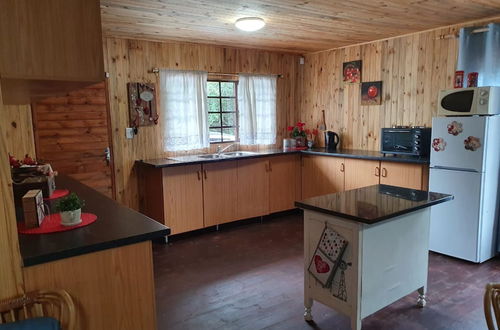 Foto 14 - Hout Huisie Wooden House Self Catering Africa Bush Vacation In Marloth Park