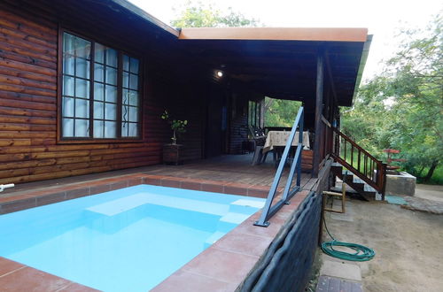 Foto 1 - Hout Huisie Wooden House Self Catering Africa Bush Vacation In Marloth Park