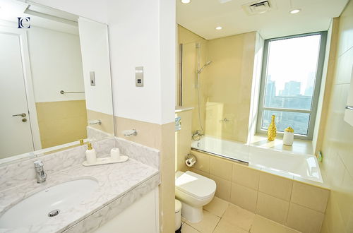 Photo 11 - New 1BR Apartment - 8 Blvd Walk - WLK