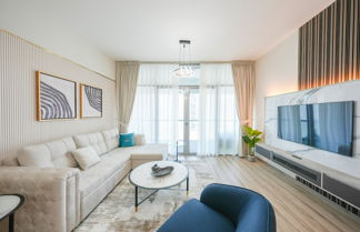 Foto 1 - Yogi-Luxury 1BR Apartment with Panoramic Views