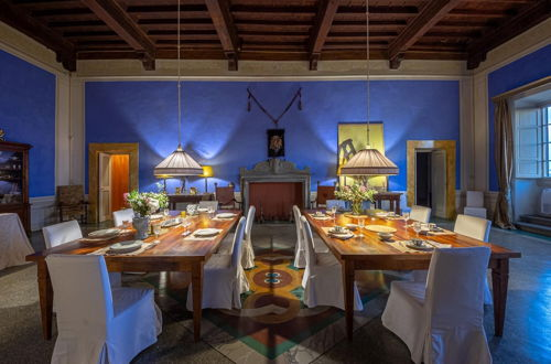 Photo 21 - Villa di Tizzano Luxurious Retreat in Paradise