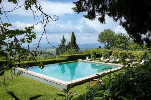 Photo 11 - Villa di Tizzano Luxurious Retreat in Paradise