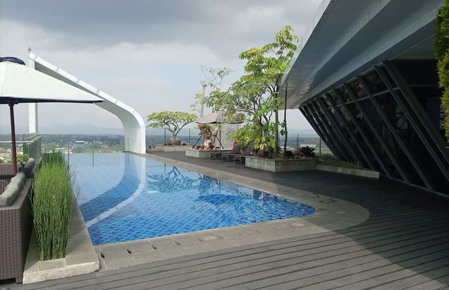 Best Homey And Modern Studio At Uttara The Icon Apartment - Foto 12