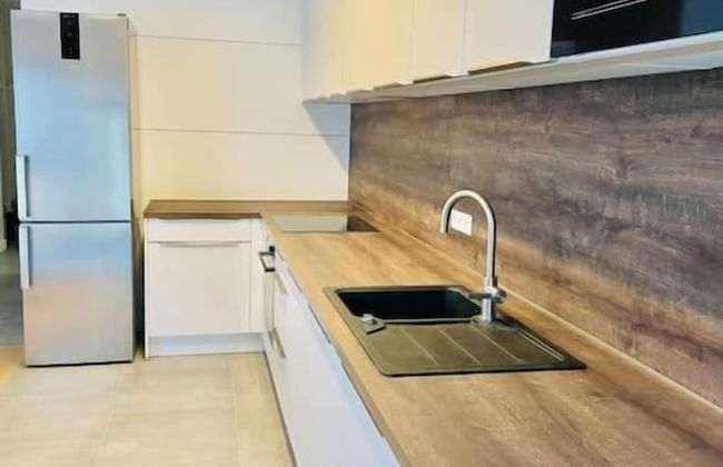 2 Bedrooms Flat in Center with Parking - Foto 9