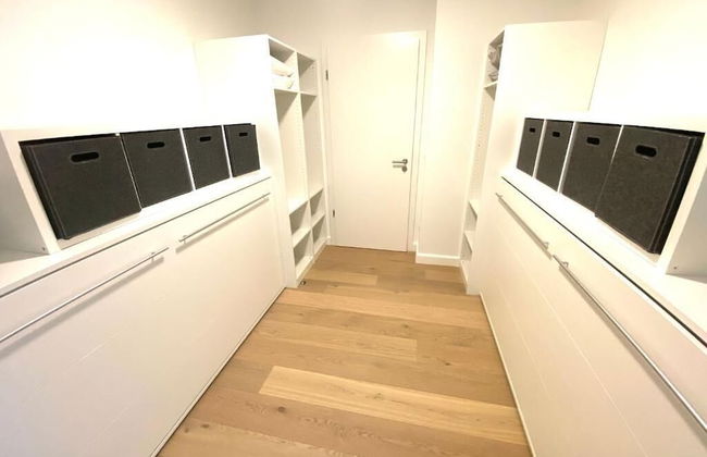 2 Bedrooms Flat in Center with Parking - Foto 22